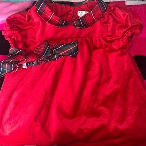 Beautiful red with plaid collar dress.